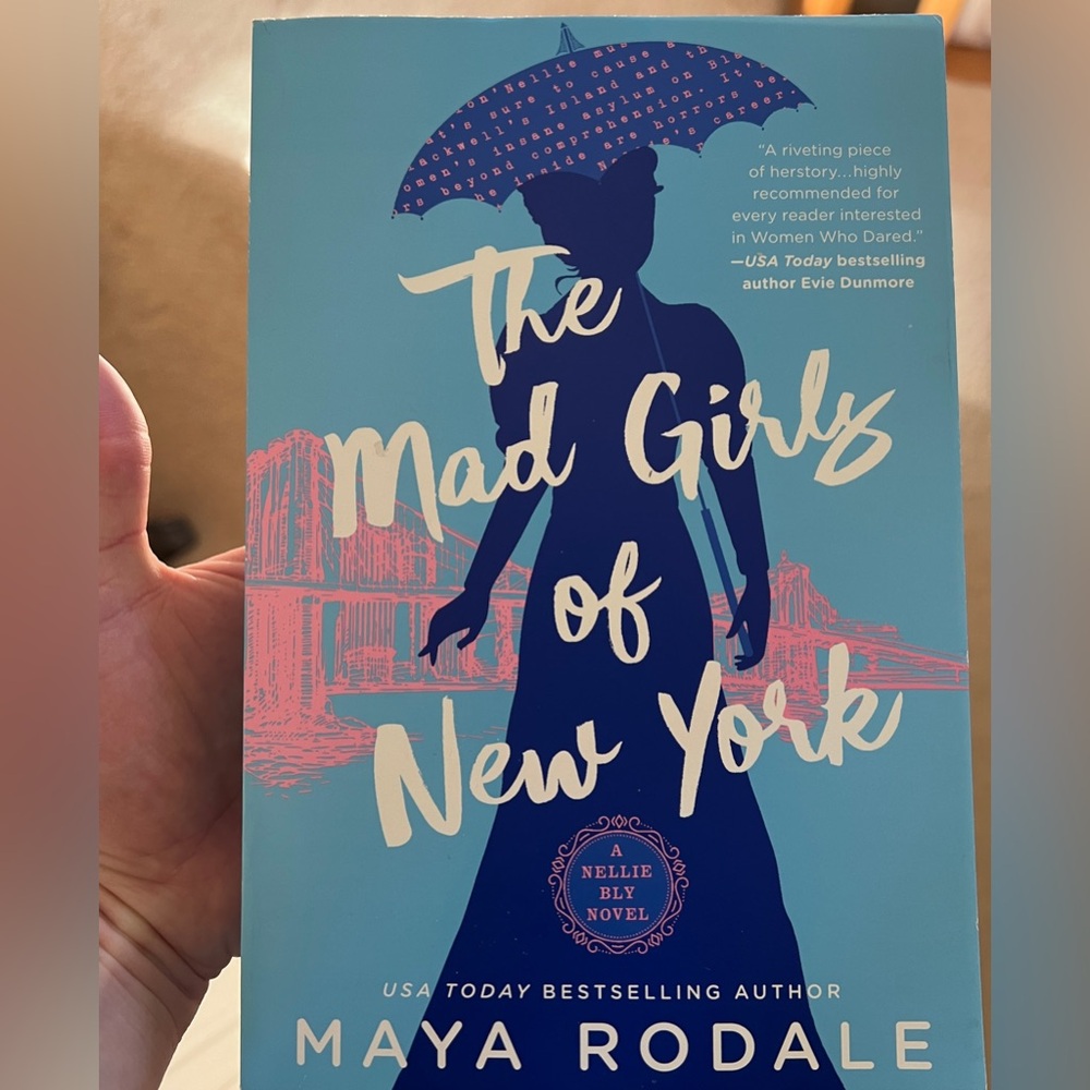 📚3/$20📚Mad Girls of New York Novel